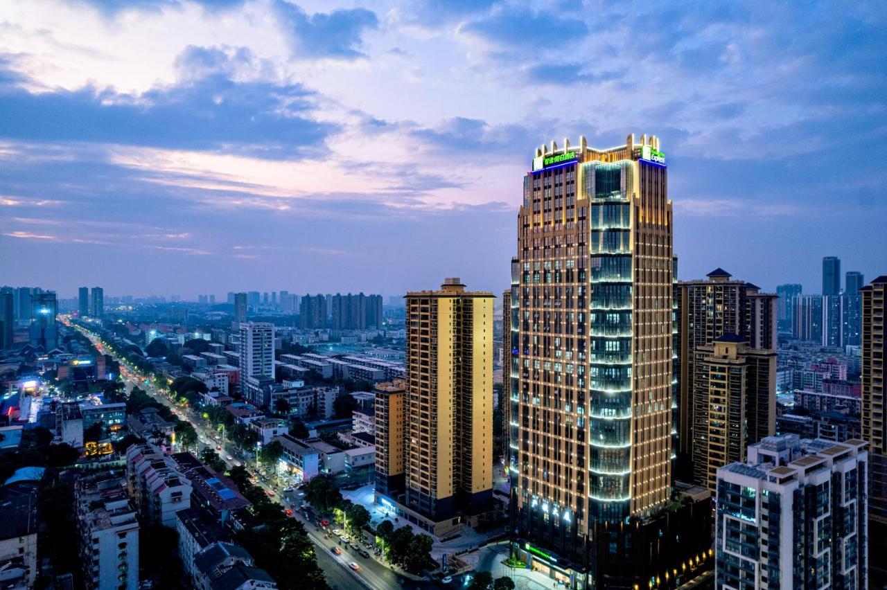 Holiday Inn Express Nanning Jiangnan By Ihg エクステリア 写真